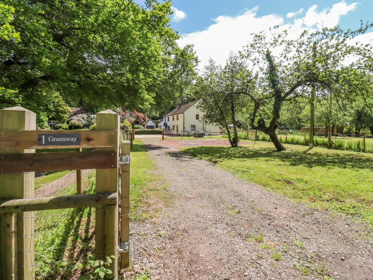 1 Greenway Cinderford Exterior photo